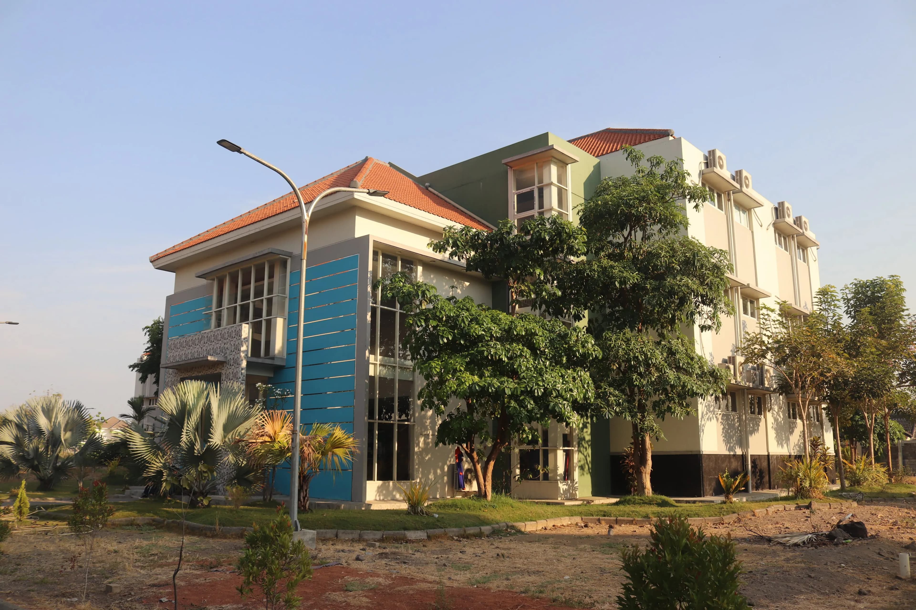 Kampus SMA ICMBS
